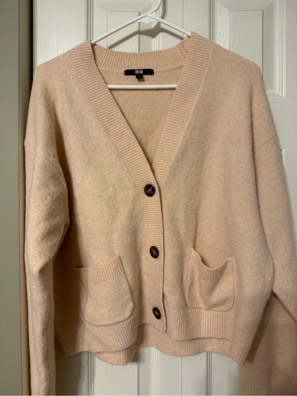 Uniqlo Women's Light Beige V-Neck Button Front Cardigan